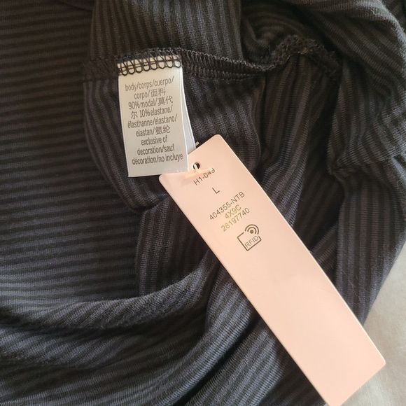 Victoria’s Secret Modal Twist Tie Crop Tee Stripe Black & Grey Large NWT - Picture 6 of 9